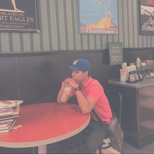 Meet your Posher, Julio